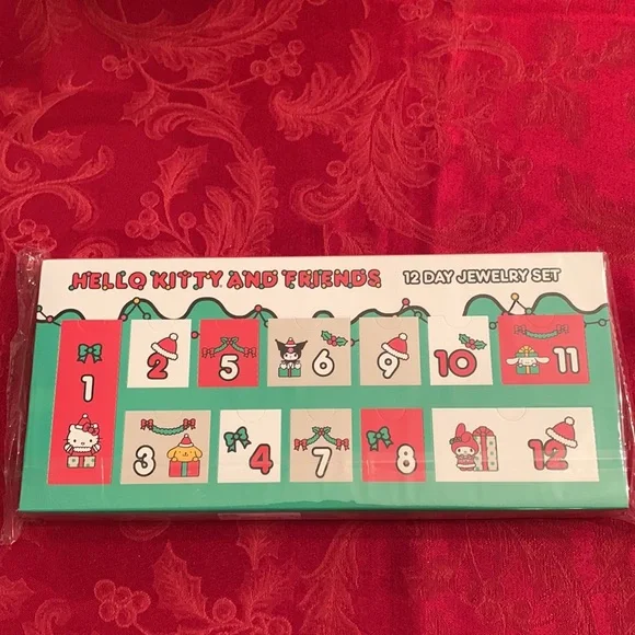 Hello Kitty 12 Day Jewelry Set - Picture 4 of 12